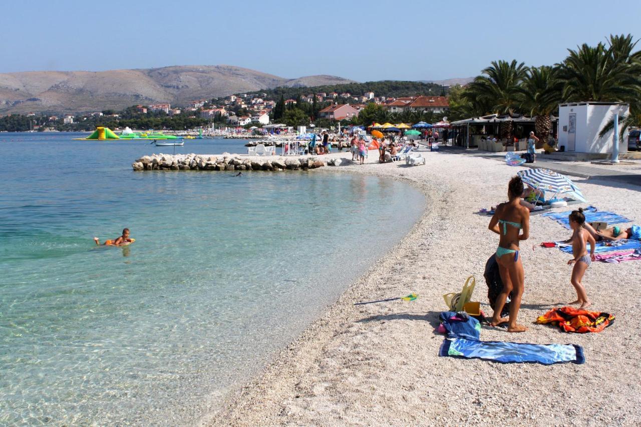 Seaside Apartments With A Swimming Pool Okrug Gornji, Ciovo - 11374 Trogir Buitenkant foto