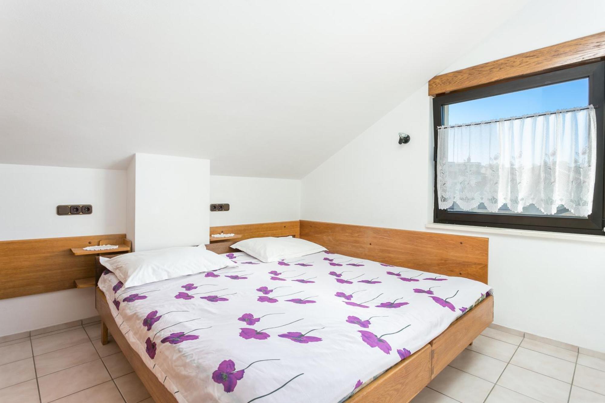 Seaside Apartments With A Swimming Pool Okrug Gornji, Ciovo - 11374 Trogir Buitenkant foto