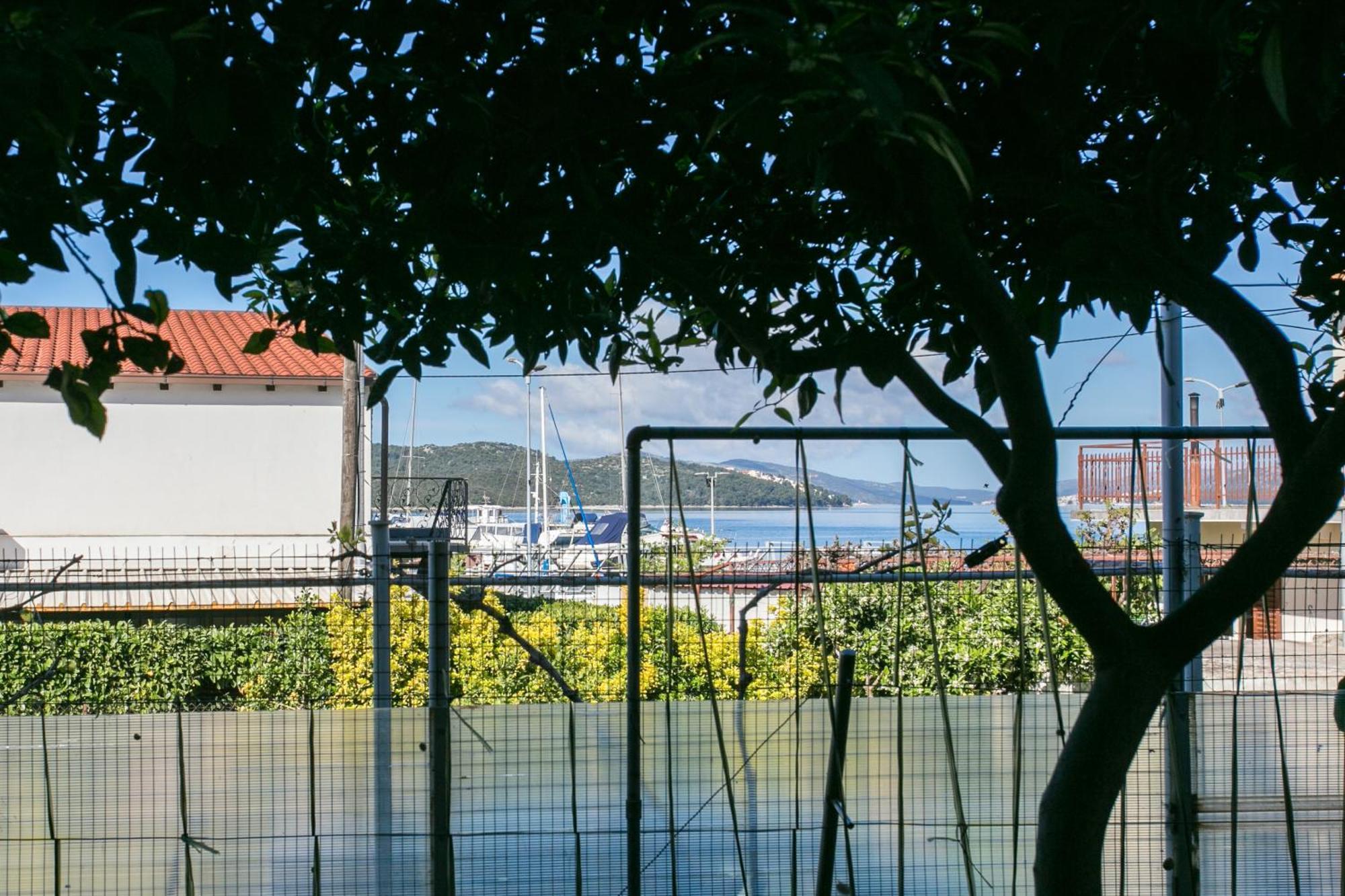 Seaside Apartments With A Swimming Pool Okrug Gornji, Ciovo - 11374 Trogir Buitenkant foto