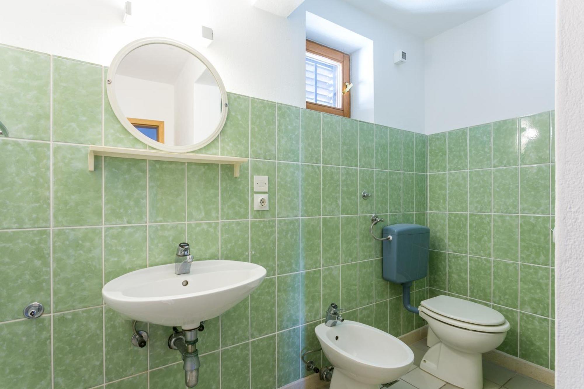 Seaside Apartments With A Swimming Pool Okrug Gornji, Ciovo - 11374 Trogir Kamer foto