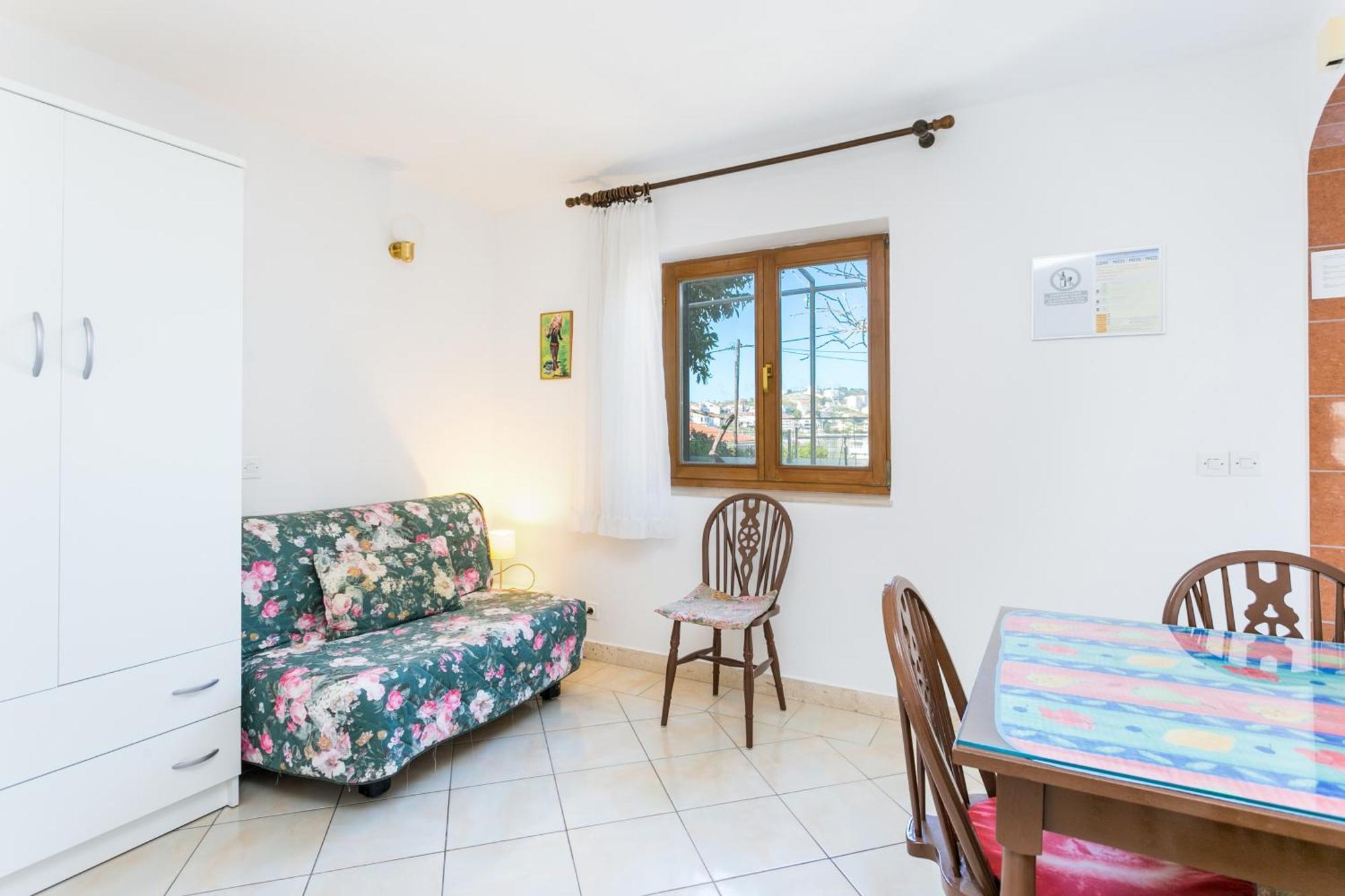Seaside Apartments With A Swimming Pool Okrug Gornji, Ciovo - 11374 Trogir Kamer foto